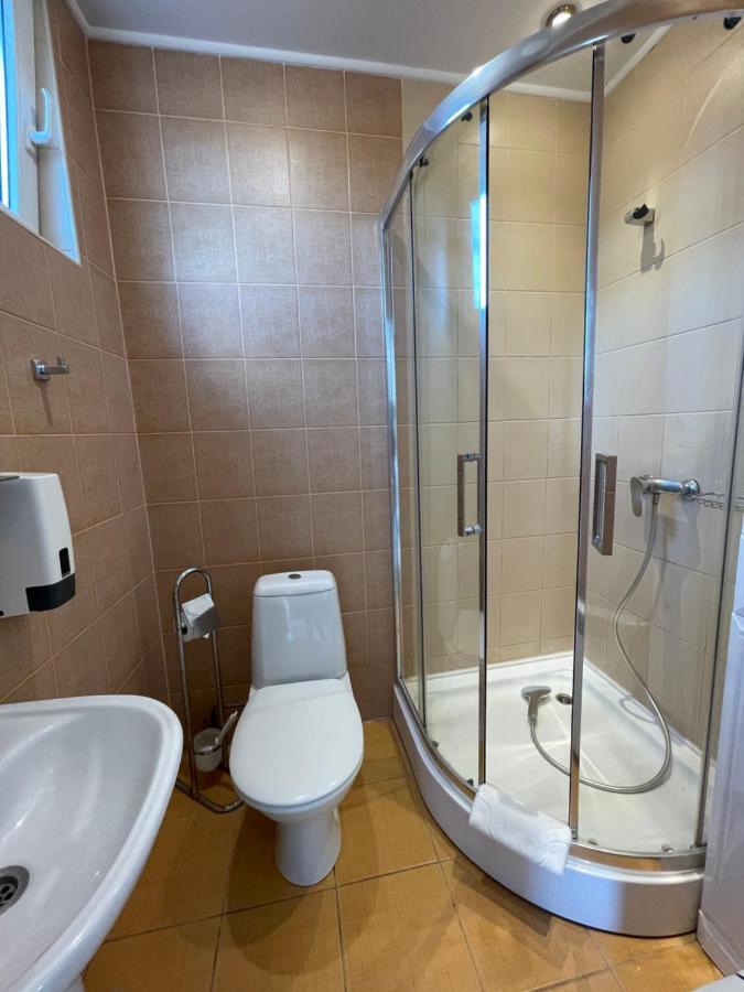 Apartments With Kitchen And Garden Київ Екстер'єр фото